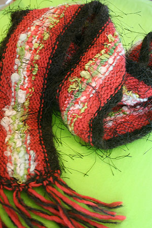 Handspun Flower - Free Knitting Pattern for a Flower Worked in