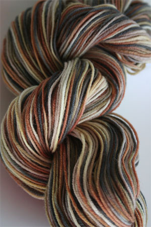 Ultramerino 4 UM4 Sock Yarn from Artyarns in F6 Winter Bark