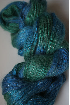 artyarns silk rhapsody glitter in h4 Scarab Silver with Silver Glitter in H26s