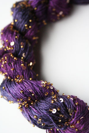 Beaded Silk and Sequins Light in H24 Wild Berries with Gold Artyarns