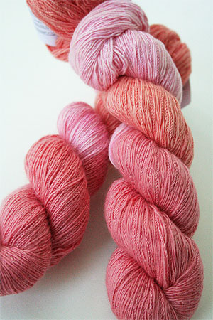 Artyarns Cashmere Sock Yarn in 190 Peach