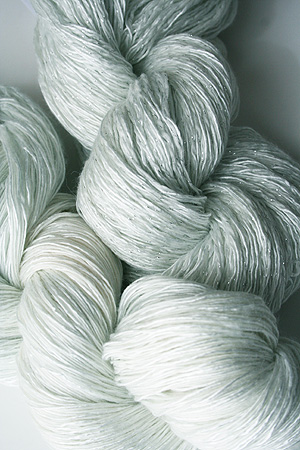 Artyarns Ensemble Glitter Light Yarn silk & Cashmere Yarn in 2308 Pale Mint with Silver