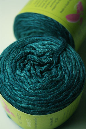 Be Sweet Bamboo Yarn in 609 Sea Green