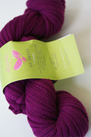 Be Sweet Yarn T-SHIRT