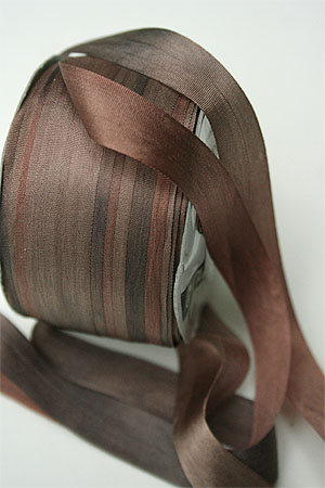 Silk Ribbon knitting yarn in Chocolate Mousse