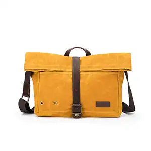 Della Q | Makers Rolltop Bag | Mustard