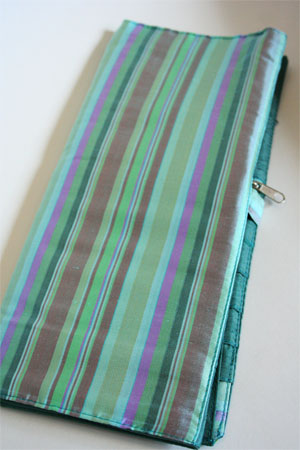 Della Q Interchangeable Needle Case