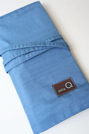 Della Q Interchangeable Needle Case in Ocean Silk