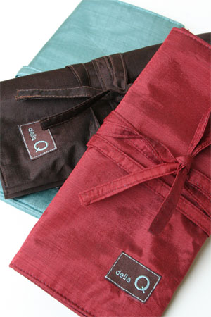 Della Q Interchangeable Needle Case