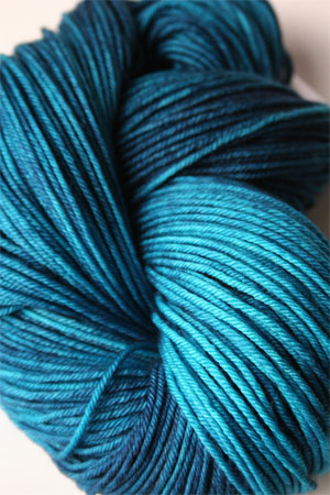 madelintosh vintage yarn in baltic