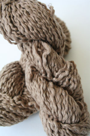 Pakucho Flamme Yarn in Chinchilla