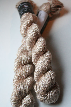 Skacel Urban Silk in 02 Khaki/Beige