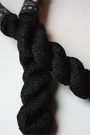 Skacel Urban Silk in 20 Black