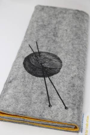 Fibres of Life Single Point Needle Case in Grey