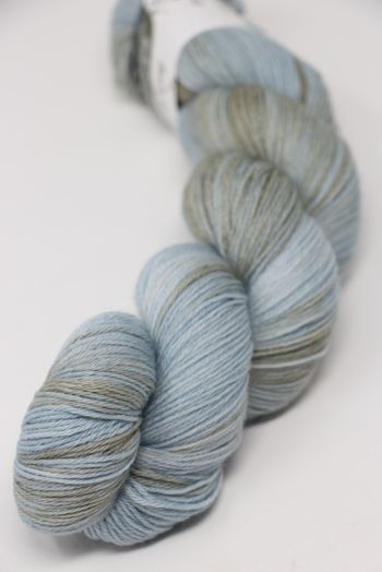 Hedgehock Sock Yarn in Dove