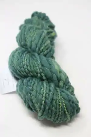 Kinua Yarns The Flamé Yarn in Algae