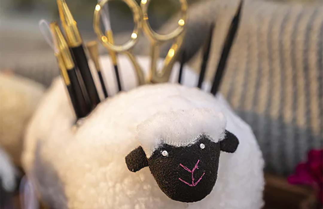 Lantern Moon Sherpa Accessories Holder at Fabulous Yarn