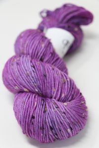 Meadowcroft  Donegal Cottage Tweed DK Marsh Orchid (470)
