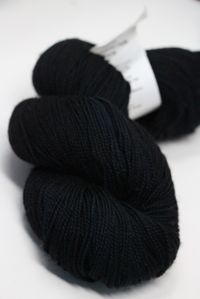 Meadowcroft Rockshelter Sock Superwash Merino Yarn in Black Cat (189)