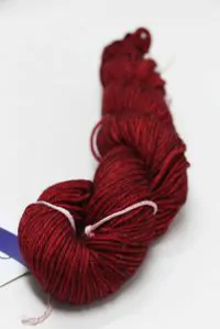 MALABRIGO CAPRINO Yarn Cereza (033)
