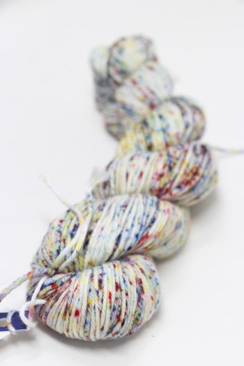 MALABRIGO CAPRINO Yarn Moon Trio Full (697)