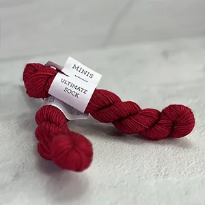 MALABRIGO ULTIMATE SOCK MINI RAVELRY RED (611)