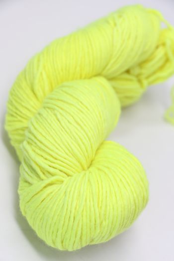 Malabrigo worsted merino in Fluo 010		
