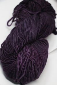 Malabrigo worsted merino in UVA 073		