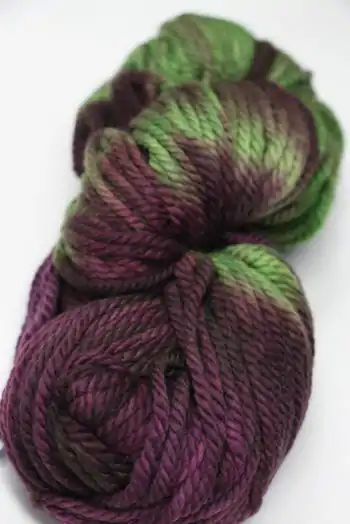 Malabrigo Chunky Yarn in  SAPPHIRE MAGENTA 