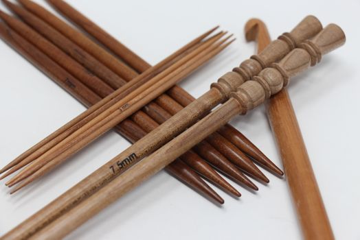 Surina Wood Knitting Needles & Crochet Hooks