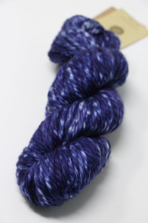 Urth Yarns - Koozoo Oceans 11 (7056)