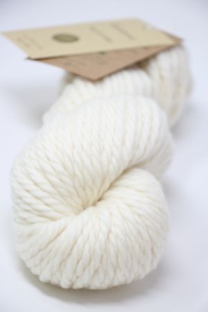 Urth Yarns - Koozoo Natural (7000)