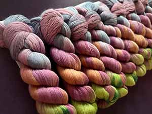 30% artyarns cashmere 1 lace in 501 Bonnard
