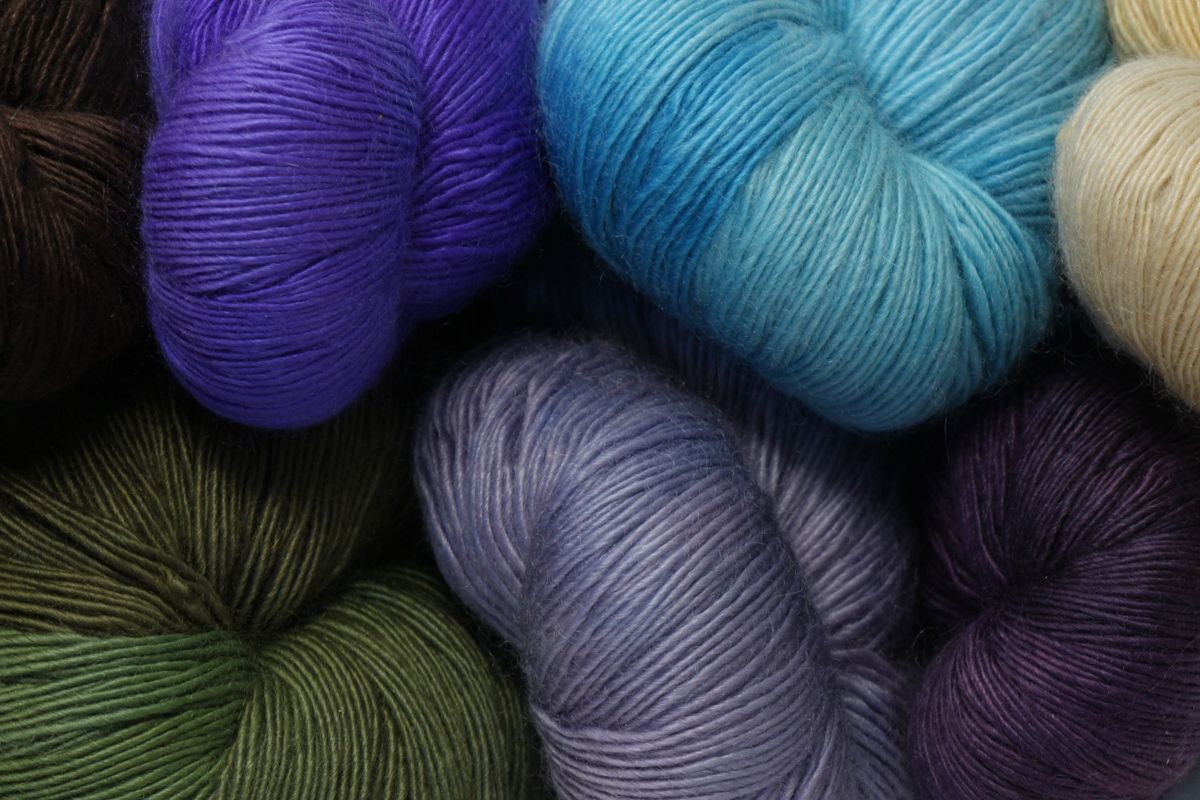 Cashmere Yarn at Fabulous Yarn