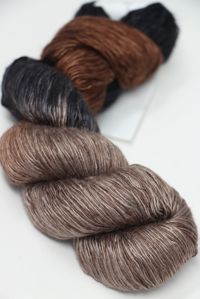 Artyarns Ensemble Light in color