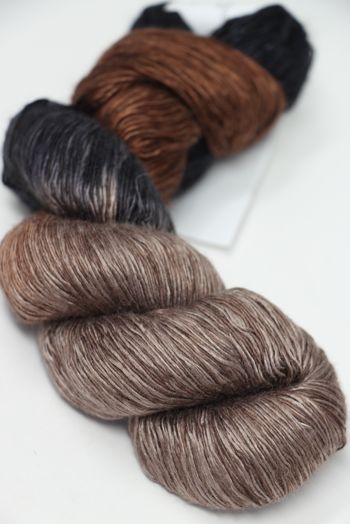 Artyarns Ensemble Light| 1003 Black Mink