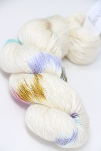 Artyarns Ensemble Light in color