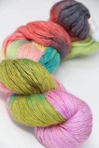 Artyarns Ensemble Light in color