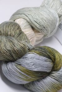 Artyarns Ensemble Light in color