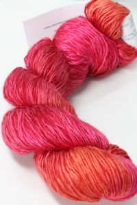 Artyarns Ensemble Light H25 Hot Coral Pinks