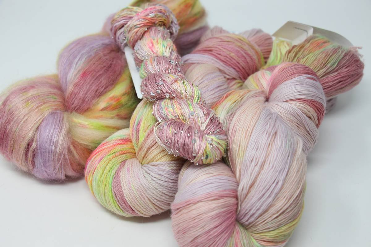 Local Yarn Store Day 2023 at Fabulous Yarn