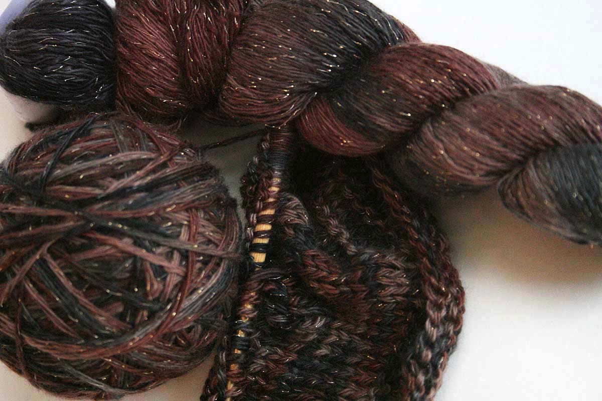 100% Alpaca Yarn 2 Ply Worsted Weight Brown Sparkle