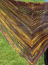 ARTYARNS Borrego Badlands shawl
