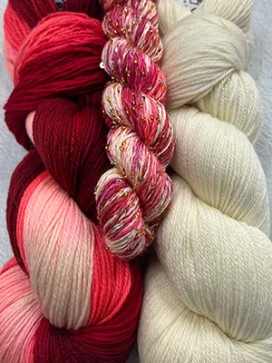 Ixora Merino Cloud + Beaded Silk Sequins (Gold) w/ 250 Natural