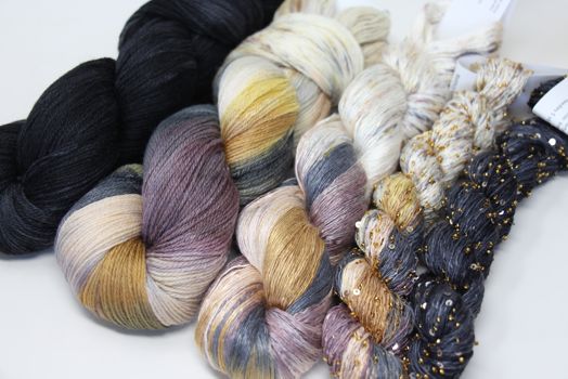 artyarns Inspiration Club - JULY - Transitions