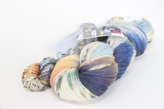 artyarns Inspiration Club - SEPT - Changing Skies