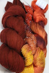 Artyarns Four Triangle Top  135 Tango