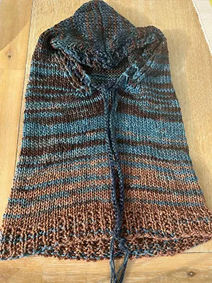 ARTYARNS Silky Twist Drawstring Hoodie Detail