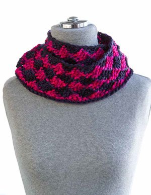 Diamond Spiral Scarf