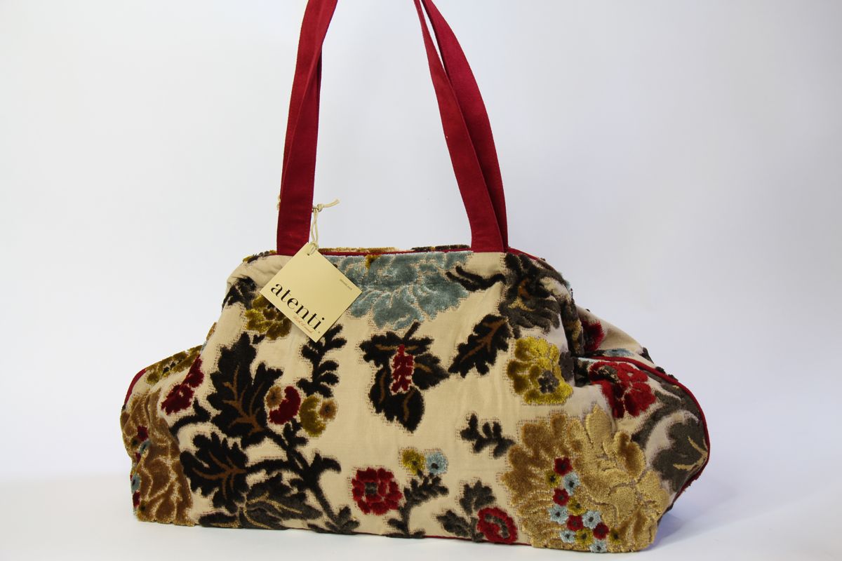 Atenti Doctors Bag at Fabulous Yarn